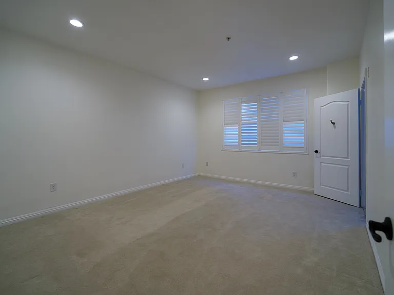 200 N 5th St #108 — Photo 30