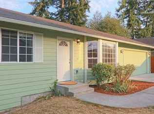 6533 Olympic Dr, Everett, WA 98203