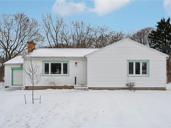 69 Ridge Port Dr, Rochester, NY 14617