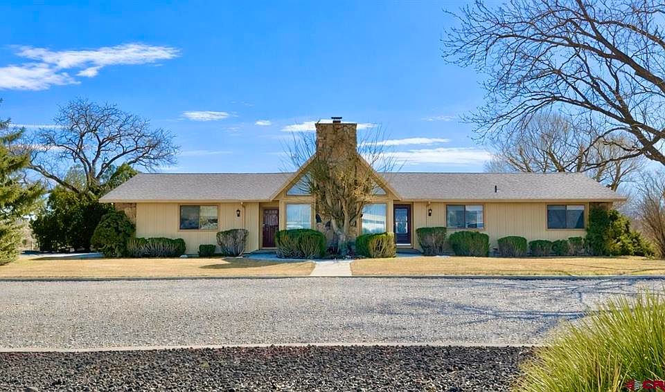 1st image of 2323 Pioneer Road