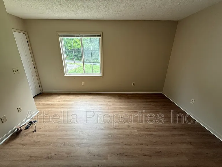 103 S Beech St #15 — Photo 4