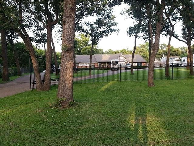 1st image of 5413 Hidden Oaks Ln