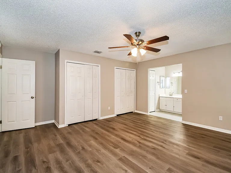 6267 Island Forest Dr — Photo 9