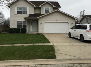 3212 Blackwater Dr, Joliet, IL 60431