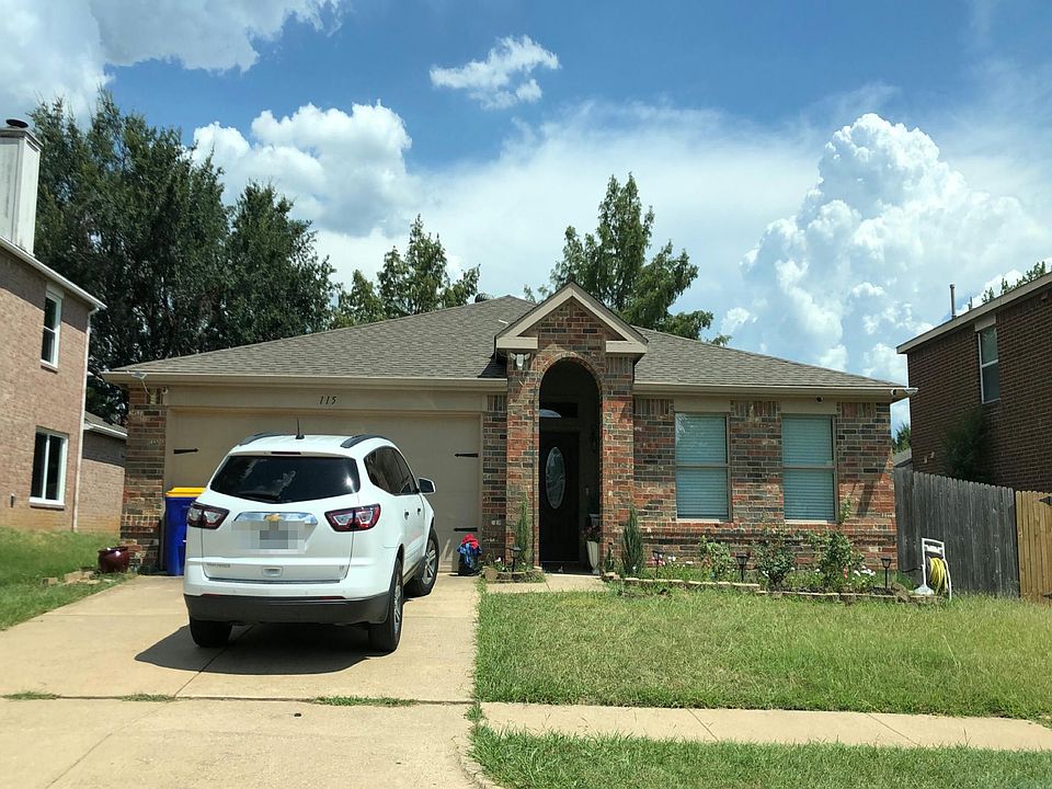 1st image of 115 Pheasant Ln