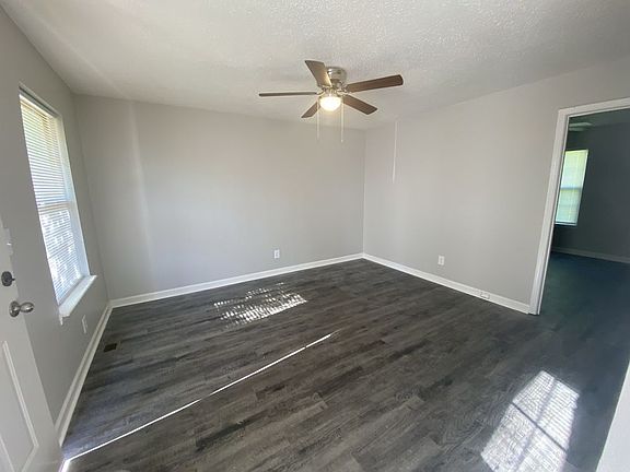 5th image of 413 Shelby St #0