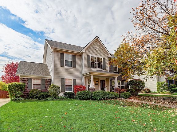 3rd image of 739 Stockbridge Dr