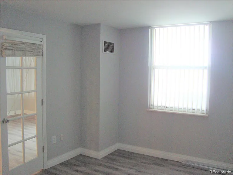 601 W 11th Ave #418 — Photo 5
