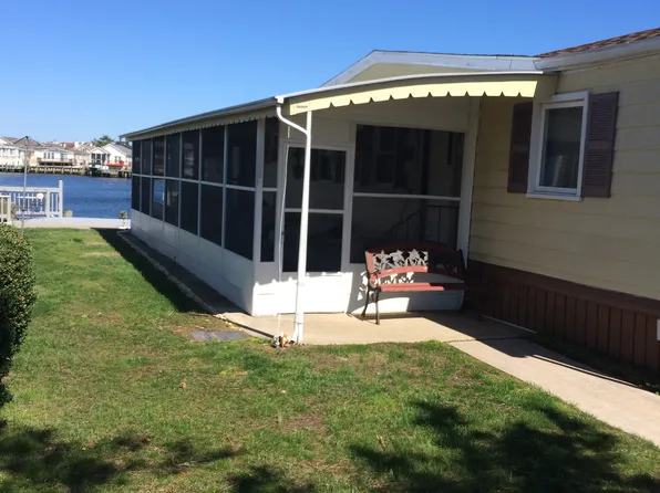 308 Oyster Ln, Ocean City, MD 21842