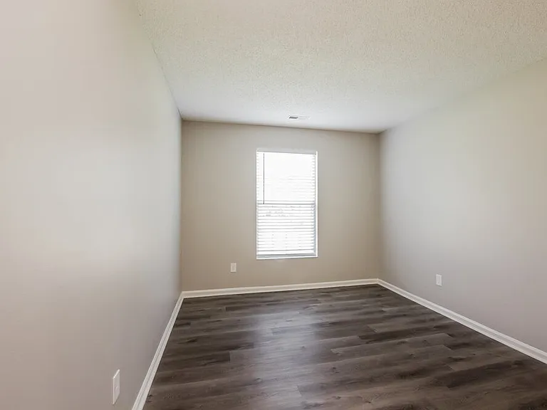 9233 Oren Thompson Rd — Photo 13