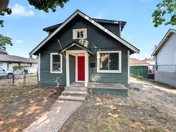 829 E Crown Ave, Spokane, WA 99207