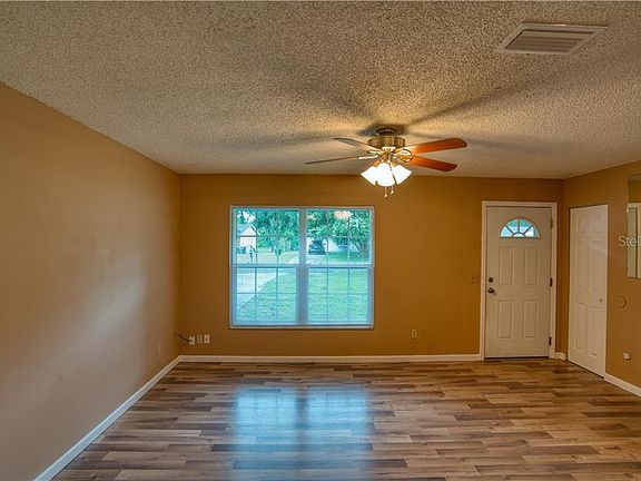 5th image of 417 Dogwood Ave