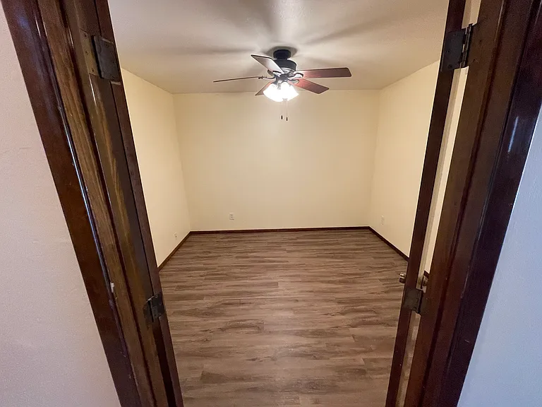 Office/Den space (no closet) main floor