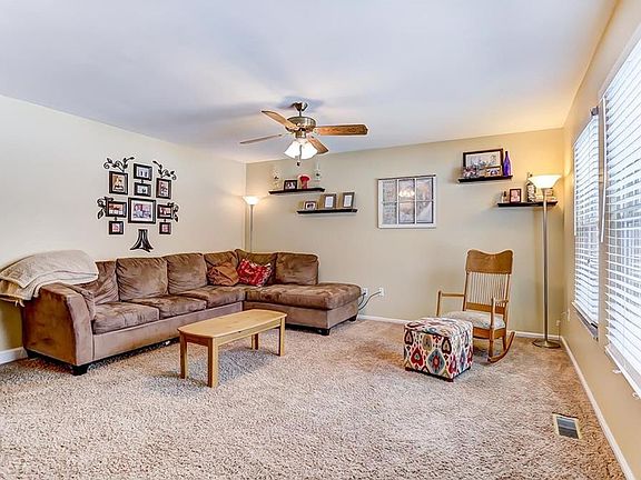 5th image of 4348 Crownwood Ave