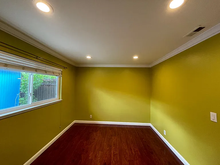 4139 Linwood Dr — Photo 19