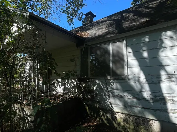 31 Parsonage Lane, Galena, MO 65656