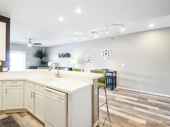 5th image of 236 Lakeview Resort Blvd #3B