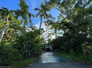 307 New York Dr, Fort Myers, FL 33905