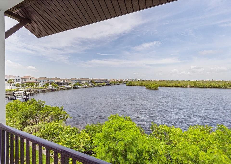 1060 Seagrape Dr, Ruskin, FL 33570 MLS A4576125 Zillow