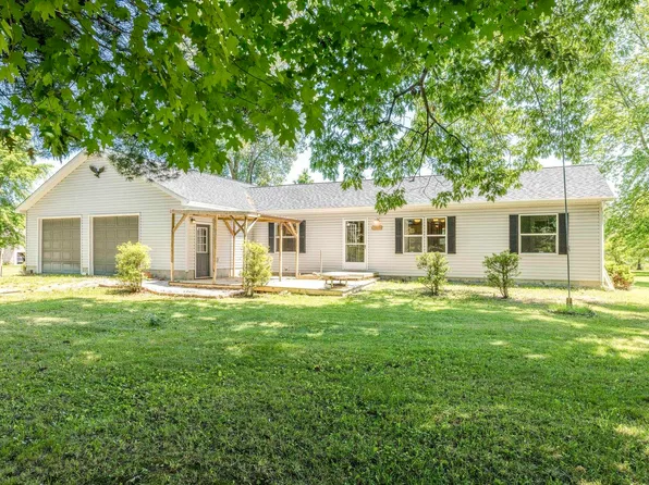 4070 Campbell Rd, Fort Gratiot, MI 48059