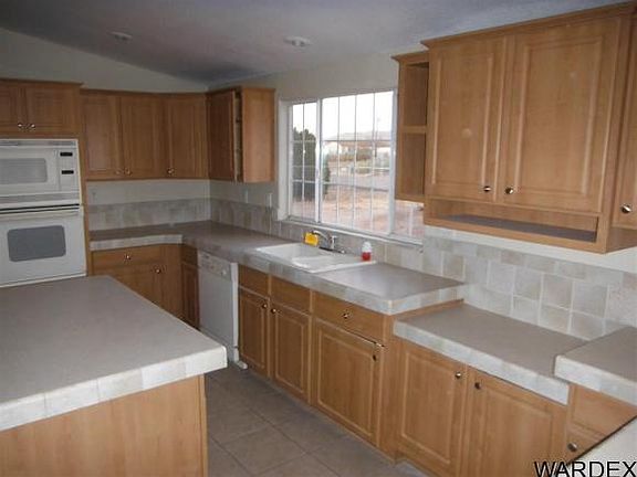 2nd image of 10560 S Gold Ln