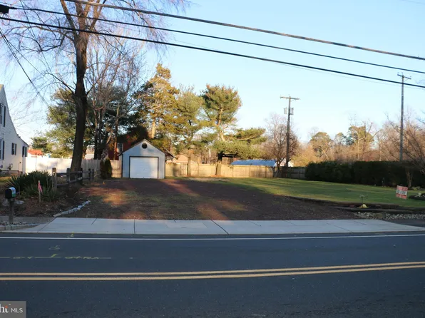 136A New Freedom Rd, Clementon, NJ 08021