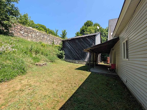 4th image of 34 Meadow Street