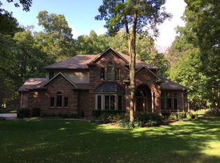 160 Southbrooke Ct, Decatur, IL 62521