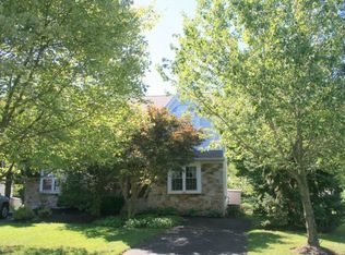 60 Pearl Dr, Doylestown, PA 18901