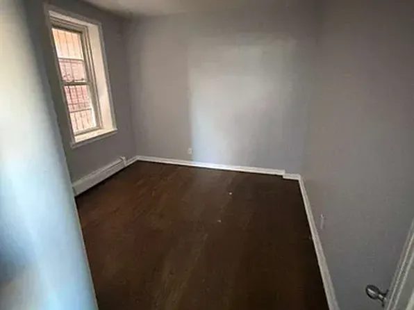 300 Watchung Ave, Orange, NJ