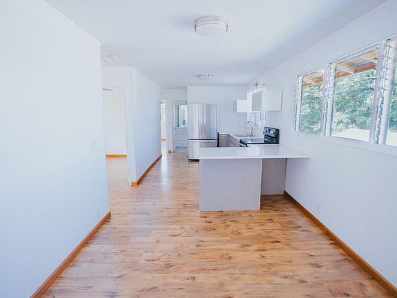 2nd image of 121 Malolo Pl