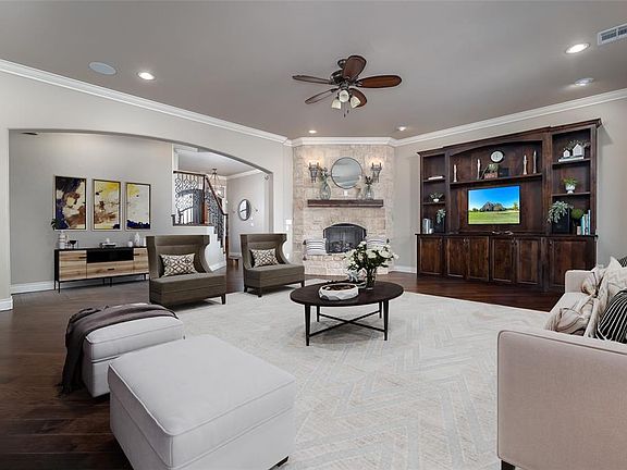 4th image of this home