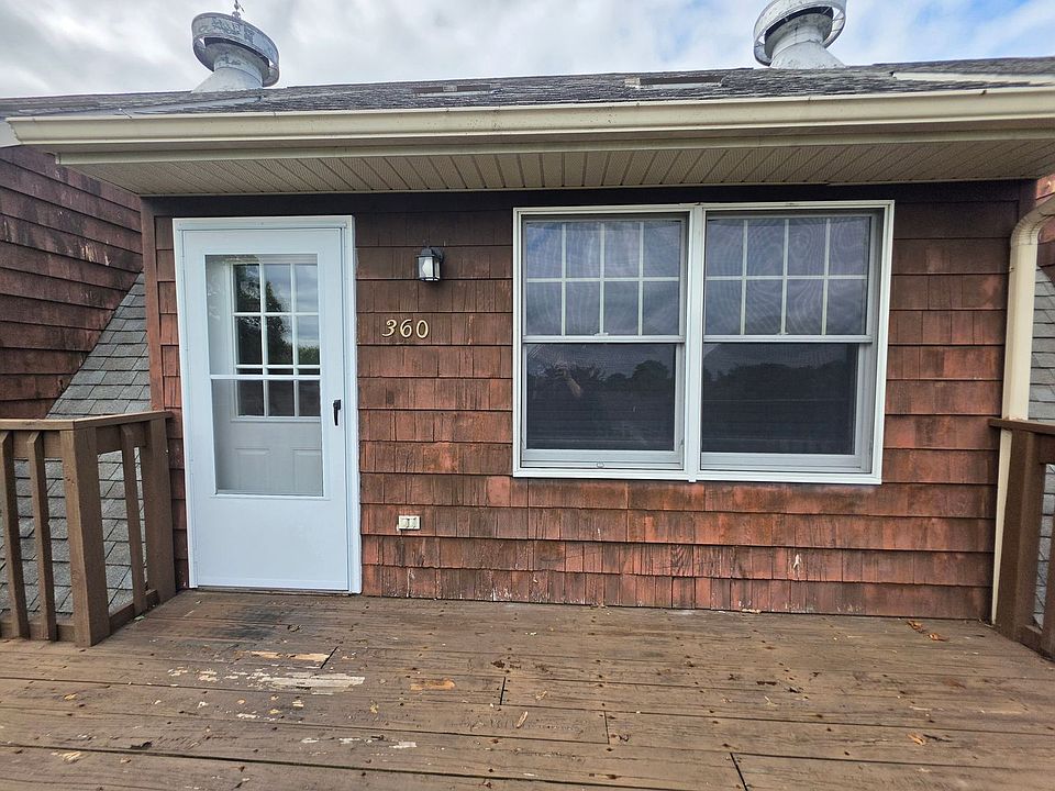 1st image of 360 Union St