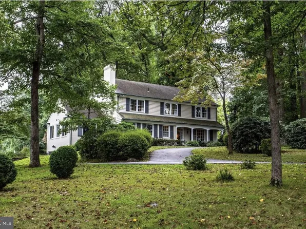 10233 Norton Rd, Potomac, MD 20854