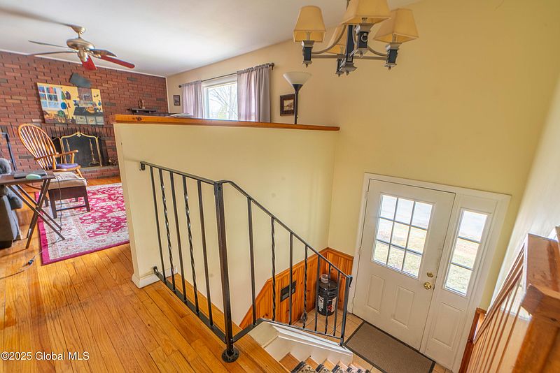 3rd image of 20 Northway Court