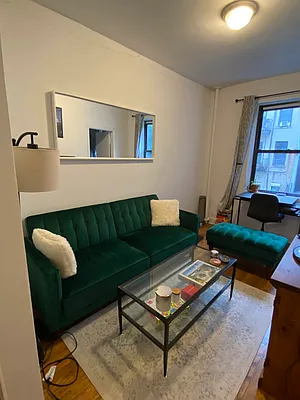 Rented by Crosstown Apartments NYC | media 84