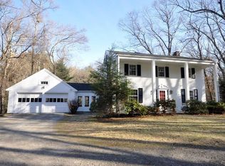 225 Sandy Pond Rd, Lincoln, MA 01773
