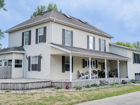 366 3rd St, Echo, MN 56237