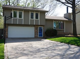 6759 S 75th St, Ralston, NE 68127