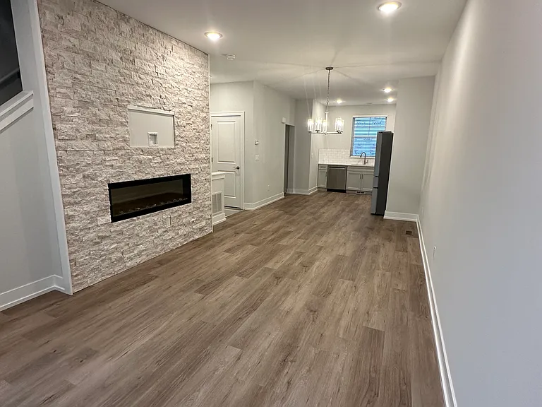 30017 Center St #15 — Photo 10