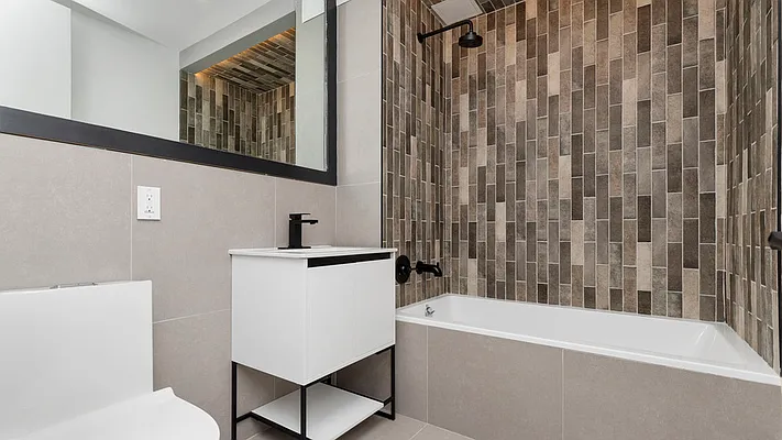 Rented by Nooklyn NYC LLC | media 20