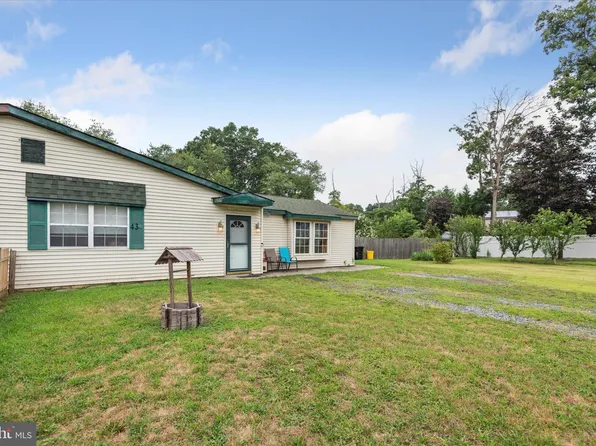 43 Colgate Ct, Atco, NJ 08004