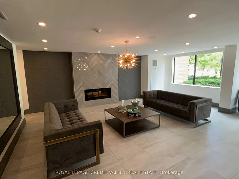 1270 Maple Crossing Blvd #704 — Photo 4