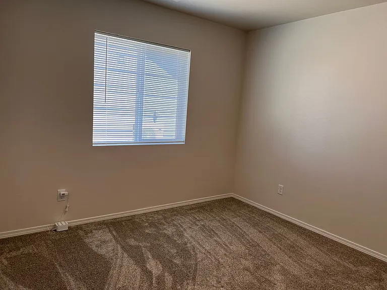 1410 N Mattson Dr — Photo 7