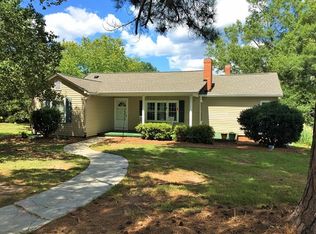 210 Calvert St, Mc Cormick, SC 29835