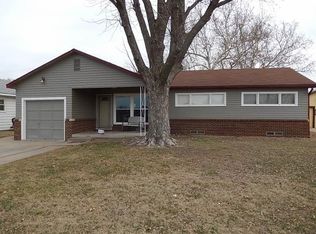 732 N McComas Ave, Wichita, KS 67203