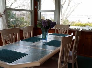 65 Wickatuck Dr, Sag Harbor, NY 11963