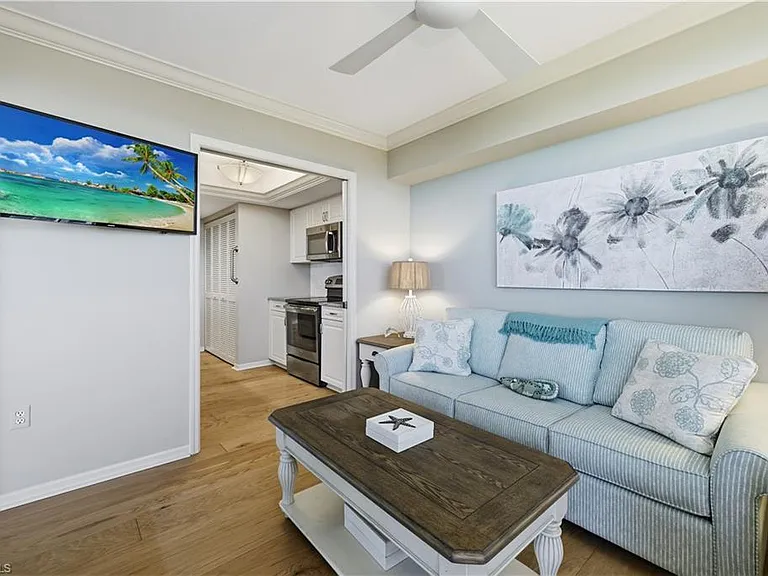 6361 Pelican Bay Blvd #802 — Photo 19