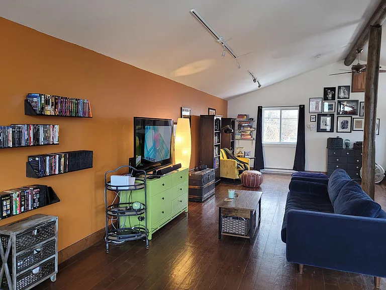 434 E Saint Vrain St #UP — Photo 21