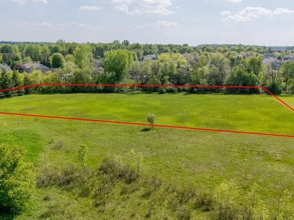 Fox Hollow Ln, Greenville, WI 54942